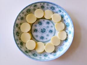 豆腐放在碗里一圈
