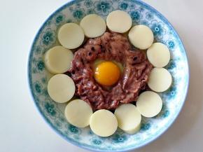 洞里打入鸡蛋