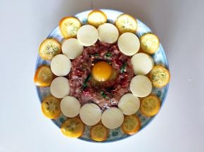 最外面放上一圈的金桔