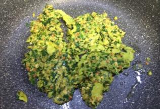 翻炒成合适的块状