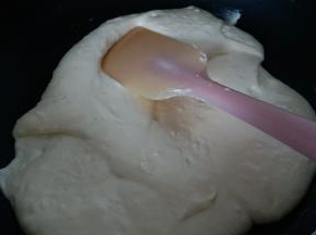 充分搅拌均匀