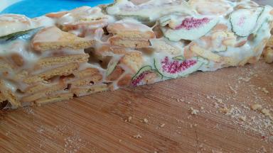 用锯齿刀切，切面很漂亮吧