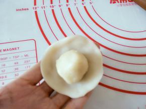 油皮包裹上油酥