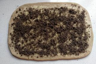 再撒上剩余的奥利奥饼干碎