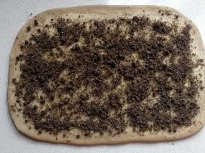 再撒上剩余的奥利奥饼干碎