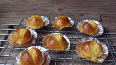 美味松软的奶香美乃滋餐包出炉啦