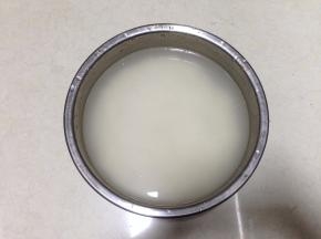 糯米中加入清水