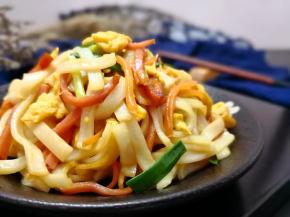 这样饭菜一体的，省去洗一堆锅碗瓢盆，好爽的说！