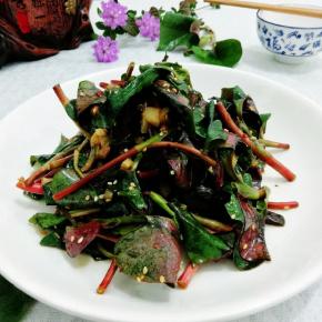 然后装入盘子中