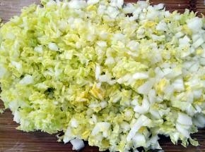 白菜洗干净切细