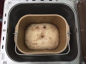 发酵至两倍大，戳洞不回缩即可