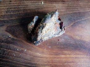 酱肉一块，提前煮熟的