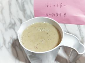 倒入豆浆杯中。