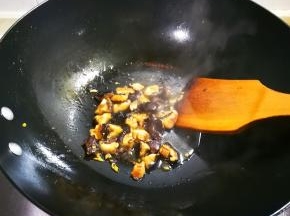 烧开倒在菜心上面