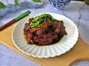 味道浓郁的茄汁排骨。