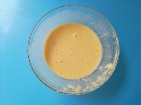 搅拌成无颗粒状态的玉米糊