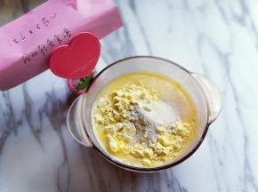 再加入发酵粉。