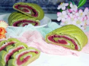 烤箱预热160度，入烤箱烤30分钟，10分钟后加盖锡纸