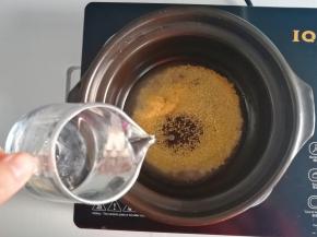 加入充足的水熬煮20分钟