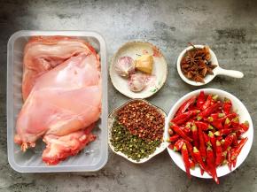 准备材料如图。