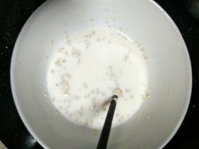酵母用牛奶化开