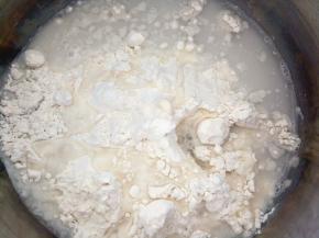 汤种材料混合均匀，放凉备用