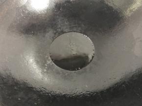 锅中倒入适量橄榄油。