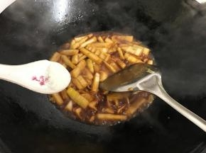 加入适量白糖调味。