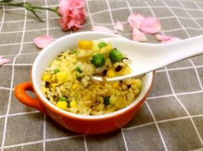 美味的蛋炒饭好啦，快来吃吧