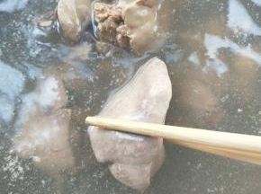 煮5～7分钟，即可捞出。