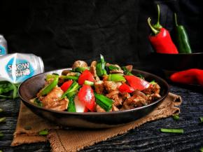 韭菜熟了即可盛盘。