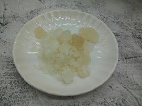 老冰糖60克（冰糖可以根据自己的口味增减）