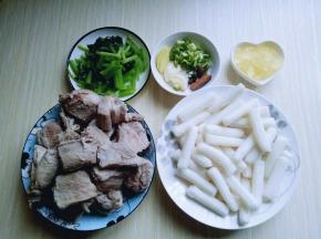 所有食材准备完成。