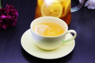 喝的时候倒出，加点冰水，拌均即可。