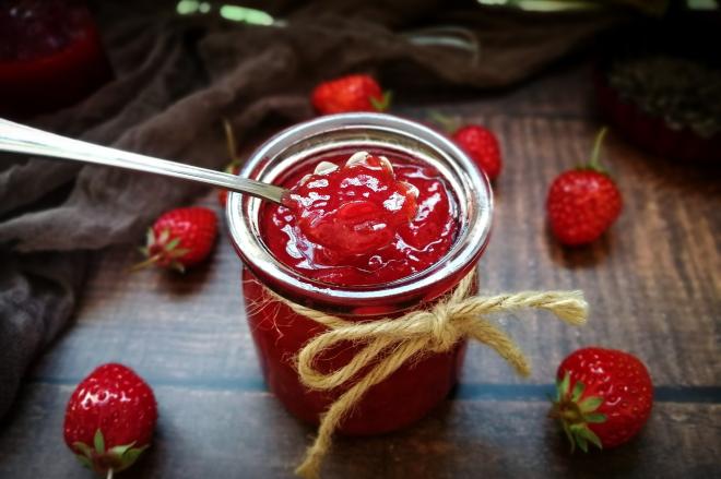 无添加美味草莓酱