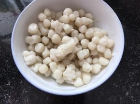 清明果洗净沥干