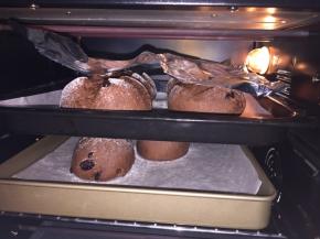 烤箱预热170烤制18–20分钟