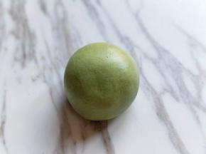 包起来，揉圆。