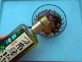再加入万弗藤椒油适量。