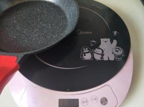 我用的电磁炉。