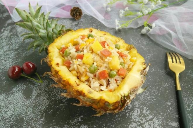 菠萝炒饭