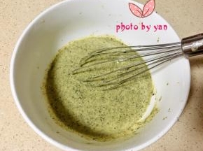 画“之”字形翻拌均匀；