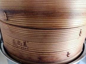 冷水上锅，上汽后蒸十五分钟左右就可以了