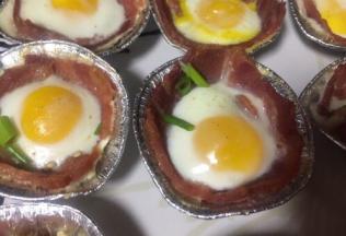 取出后撒些香葱