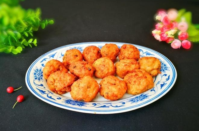 馒头渣肉圆