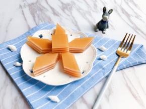 我用的盘子比较浅所以分层不多，大家可以用深点的盘子层多更好看