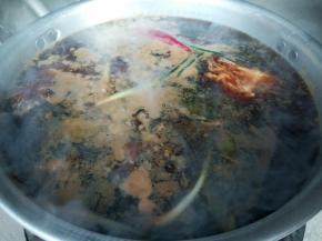 水开，撇去沫子