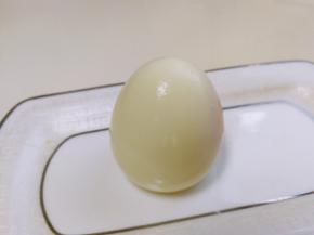 鸡蛋煮熟去壳