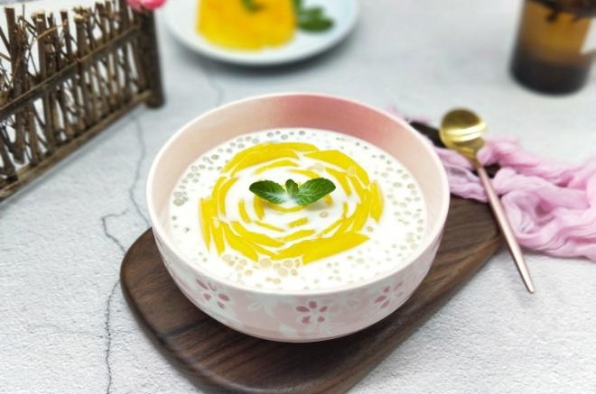 芒果玫瑰花西米露