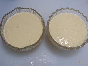 倒入装有西米的容器中。